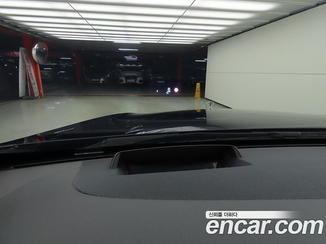 Mercedes-Benz S-Class 2020 — photo 10