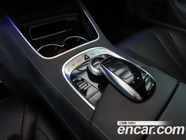 Mercedes-Benz S-Class 2020 — photo 12