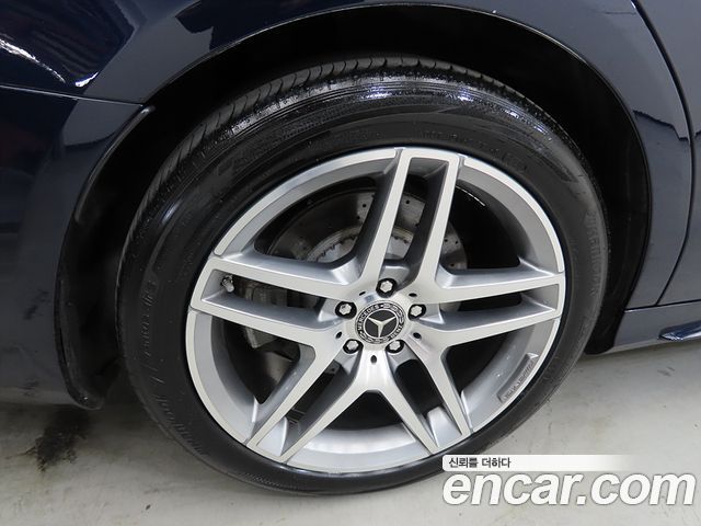 Mercedes-Benz S-Class 2020 — photo 20