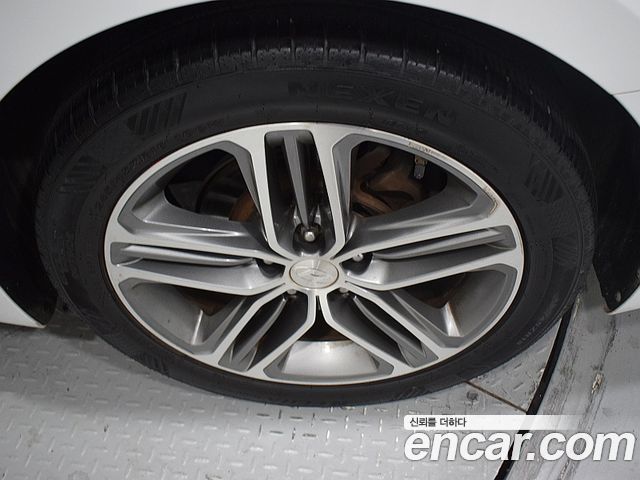 Hyundai Grandeur 2018 — photo 4