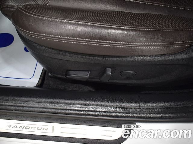 Hyundai Grandeur 2018 — photo 11