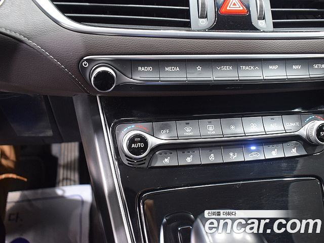 Hyundai Grandeur 2018 — photo 16