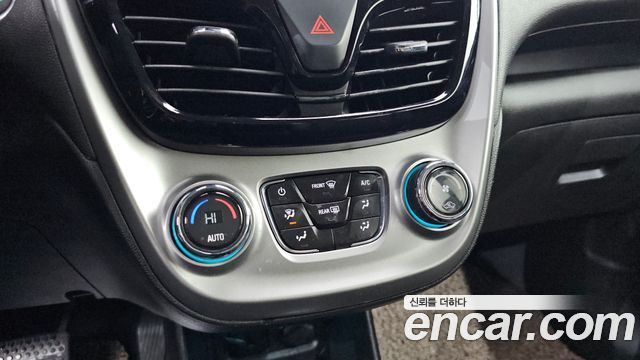 Chevrolet Korea Spark 2018 — photo 17