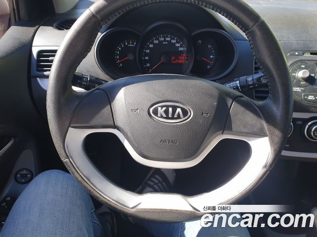 Kia morning 2012 — photo 11