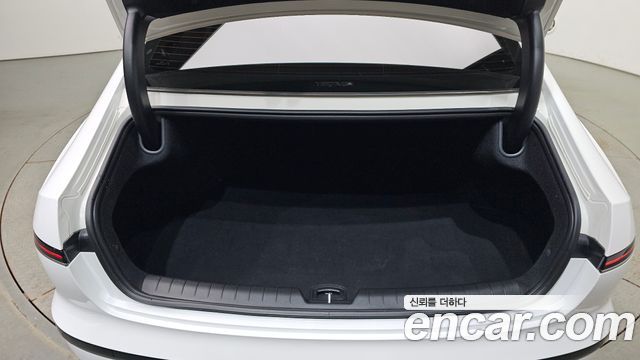 Hyundai Grandeur 2023 — photo 31