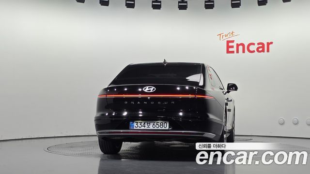 Hyundai Grandeur 2023 — photo 4