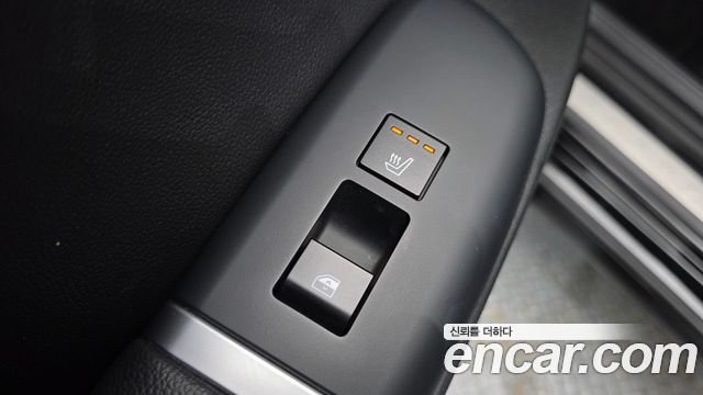 Hyundai Grandeur 2023 — photo 28