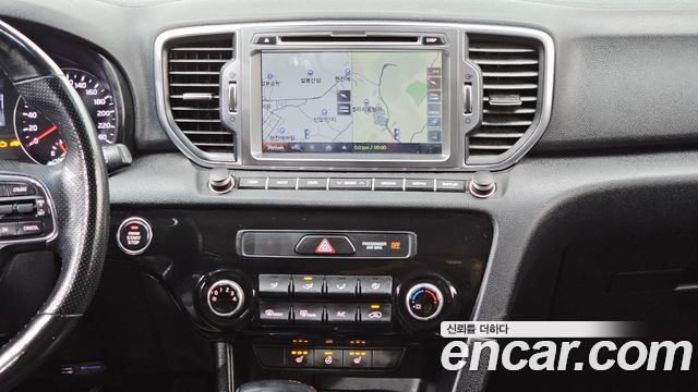 Kia Sportage 2017 — photo 19
