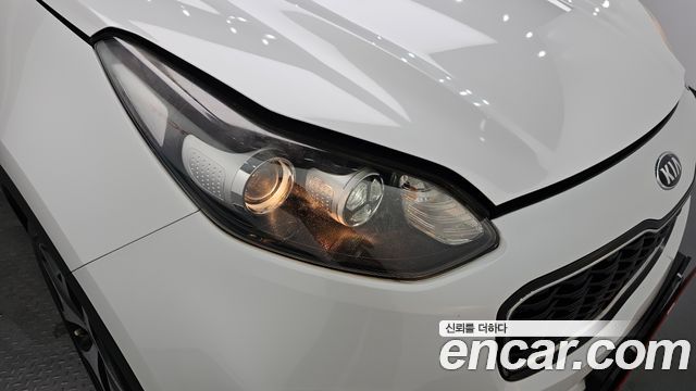 Kia Sportage 2017 — photo 8