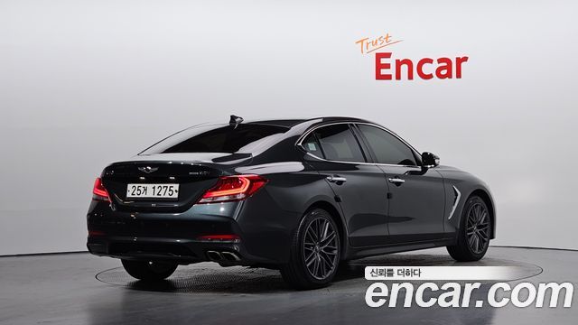 Genesis G70 2018 — photo 2