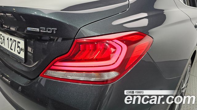 Genesis G70 2018 — photo 9