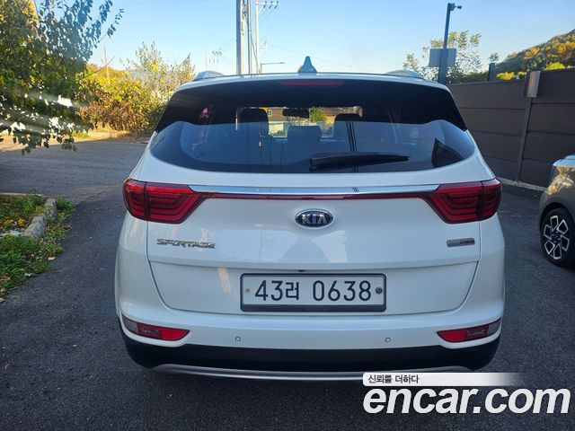 Kia Sportage 2016 — photo 4