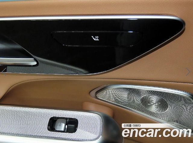 Mercedes-Benz E-Class 2026 — photo 13