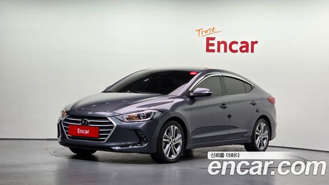 Hyundai AVANTE 2017 — photo 1