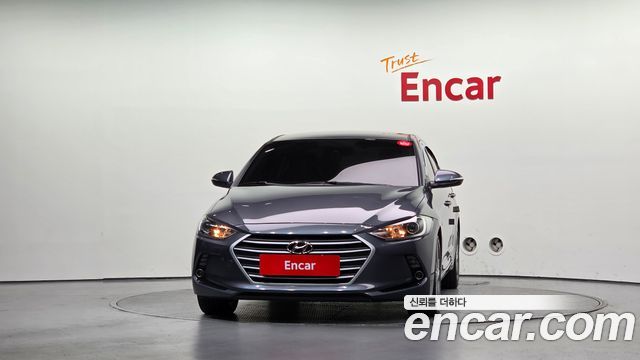 Hyundai AVANTE 2017 — photo 3