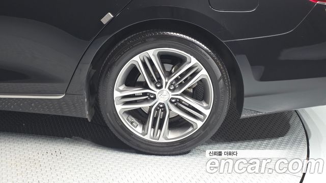 Hyundai Grandeur 2018 — photo 7