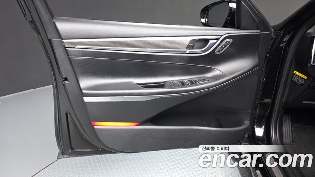 Hyundai Grandeur 2018 — photo 14