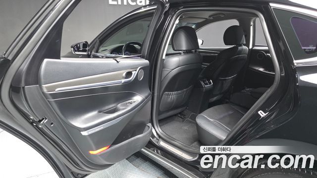 Hyundai Grandeur 2018 — photo 16