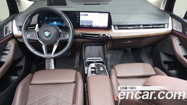 BMW 2-Series 2024 — photo 10