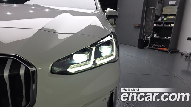 BMW 2-Series 2024 — photo 8