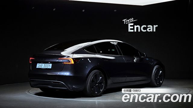Tesla Model 3 2025 — photo 2