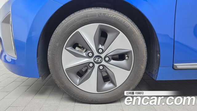 Hyundai Ioniq 2018 — photo 5