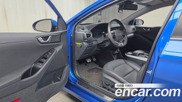 Hyundai Ioniq 2018 — photo 10