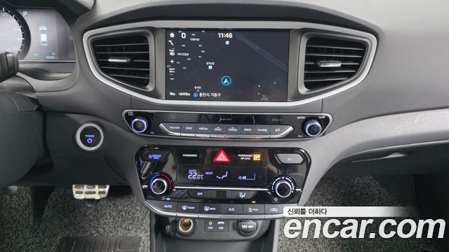 Hyundai Ioniq 2018 — photo 16