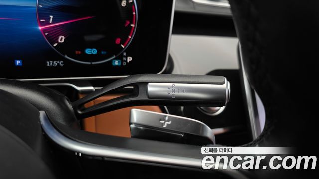 Mercedes-Benz S-Class 2021 — photo 12
