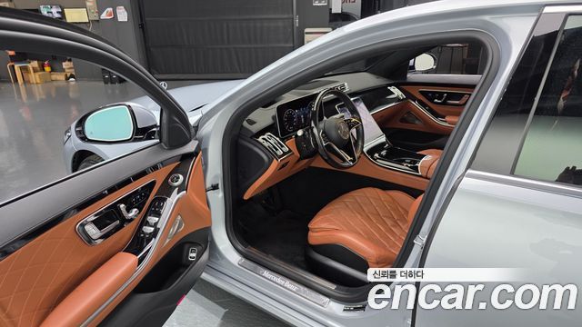 Mercedes-Benz S-Class 2021 — photo 13