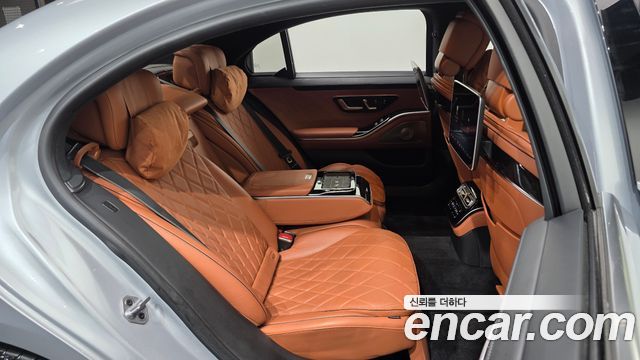 Mercedes-Benz S-Class 2021 — photo 26