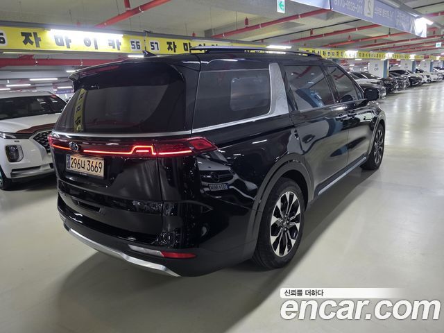 Kia Canival 2021 — photo 5