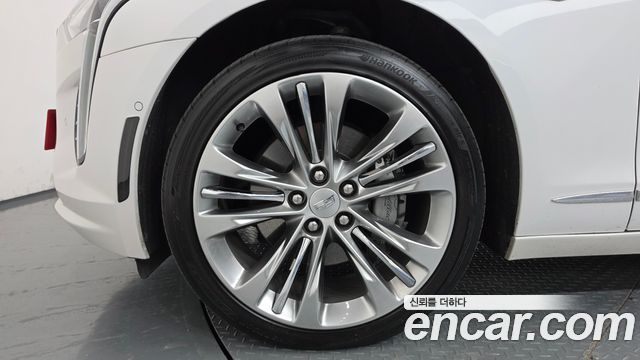 Cadillac CT6 2019 — photo 5