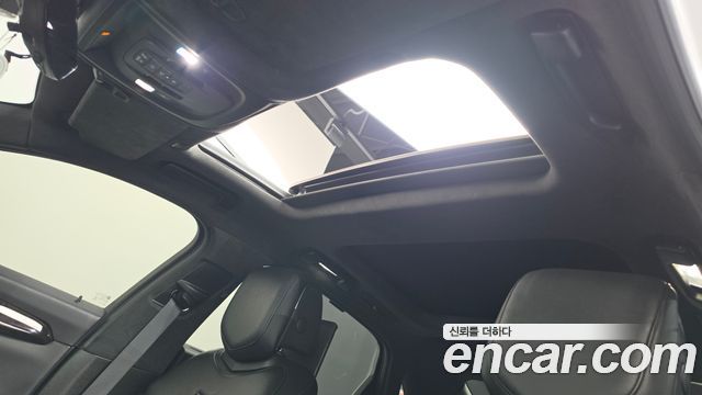 Cadillac CT6 2019 — photo 23