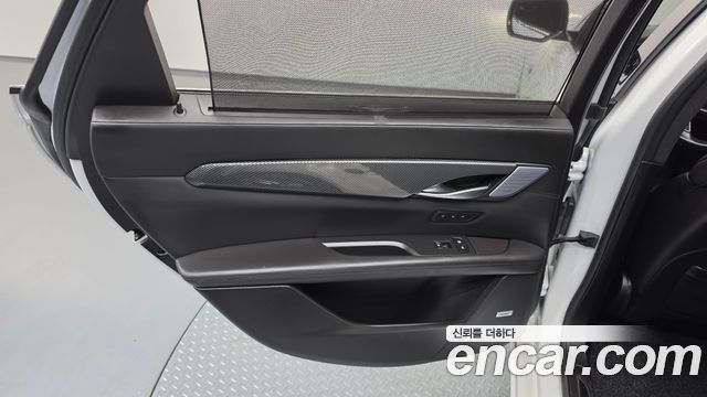 Cadillac CT6 2019 — photo 15