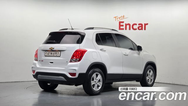 Chevrolet Korea Trax 2019 — photo 2