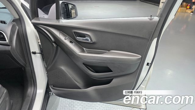 Chevrolet Korea Trax 2019 — photo 15