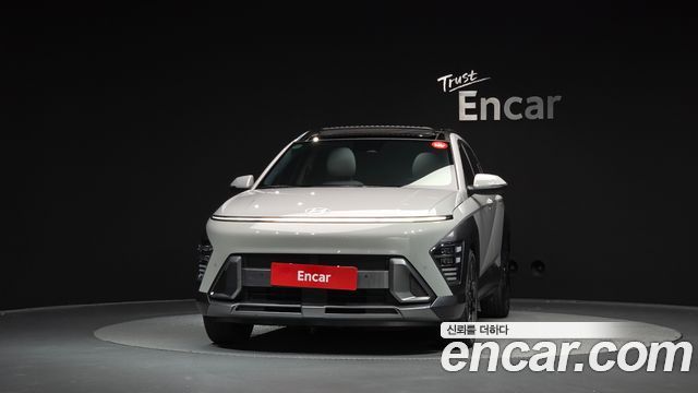 Hyundai Kona 2023 — photo 3