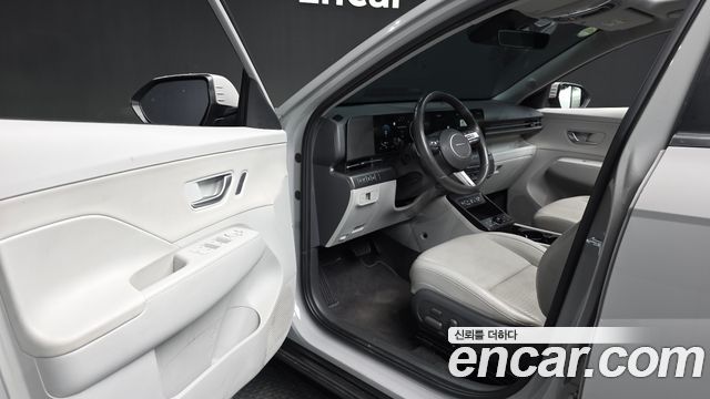 Hyundai Kona 2023 — photo 13