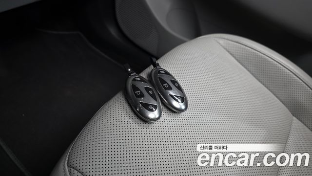 Hyundai Kona 2023 — photo 24