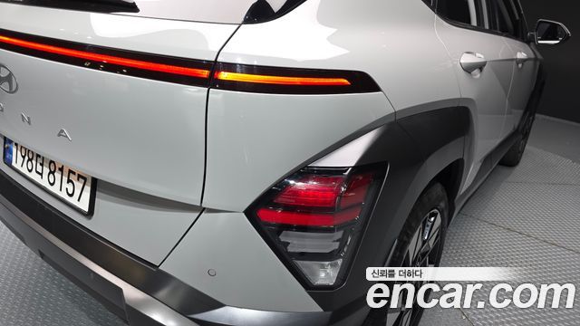 Hyundai Kona 2023 — photo 9