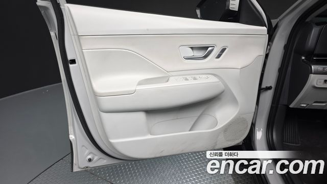 Hyundai Kona 2023 — photo 14