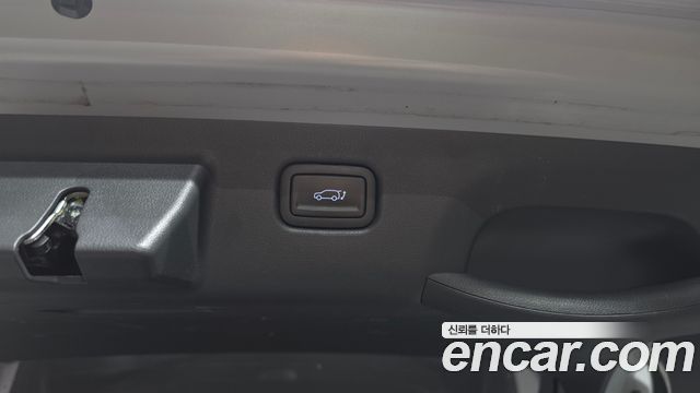 Hyundai Kona 2023 — photo 33