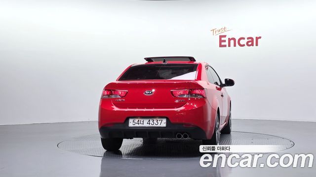 Kia Porte 2010 — photo 4