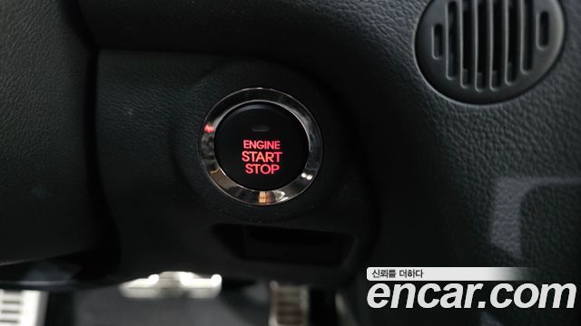 Kia Porte 2010 — photo 16