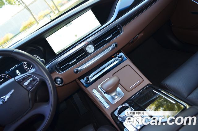 Genesis G90 2019 — photo 13