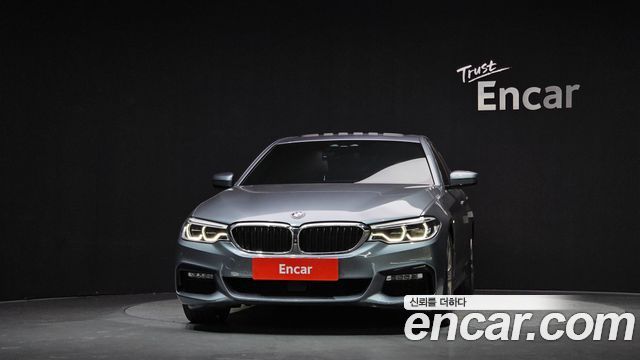 BMW 5-Series 2018 — photo 3