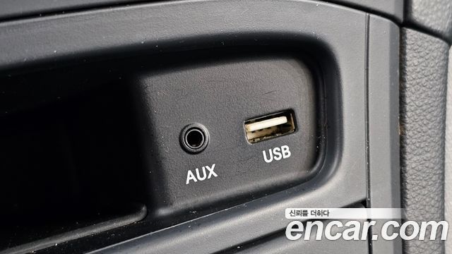 Hyundai Starex 2017 — photo 29