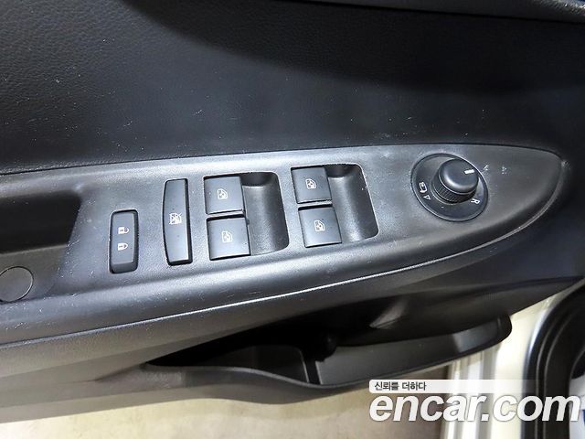 Chevrolet Korea Spark 2016 — photo 13