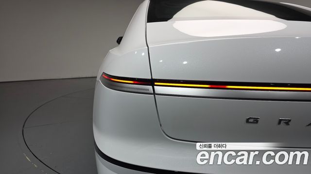 Hyundai Grandeur 2027 — photo 9